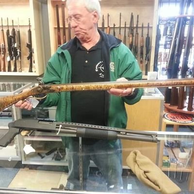 Ambriz1514371's profile picture. I stay out of trouble