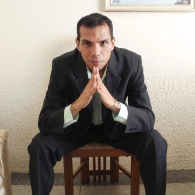 ✒️  Escritor
🎙️ Locutor Comercial
🗣️ Conferencista

#GaryVozMarca #ComunicaMejor #gsbilbao 🔥

https://t.co/u2uNOhBPdu

♦️ @elcomentador30 en #Hive