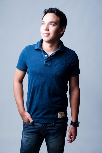 Fc_pvefoficial's profile picture. Sou ator porque finjo que sou cantor!