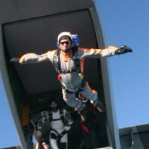 donLuis's profile picture. 