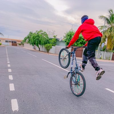 BernardLiam3's profile picture. Am Prince from Ghana and am into bike life