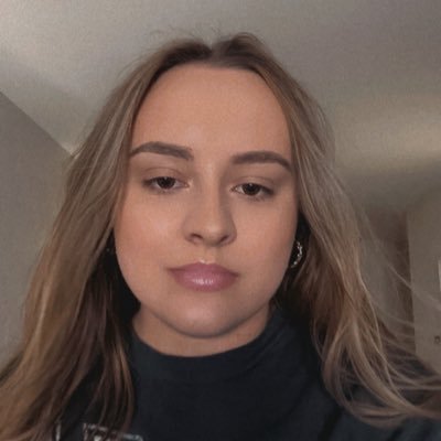 registered nurse, michigan football fan, Jesus lover, avid concert-goer, book lover