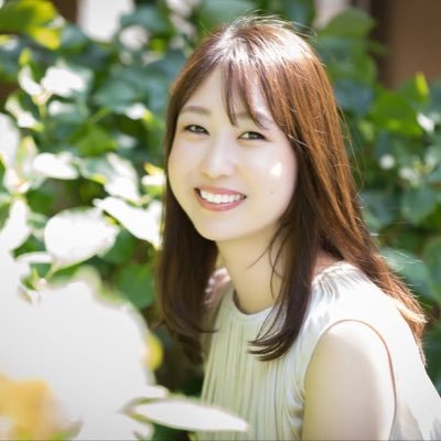 iriiri2389's profile picture. 滋賀県🫶美容業界歴10年▷フリーランス/業務委託3社/webデザイン/skimamaメンター/カスタマーサクセスなど/人が好き/お問い合わせはDMから🌱