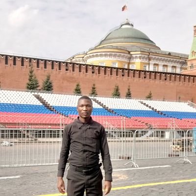 Né à Gitaba-Burambi-Rumonge en 1995,a fait la Traduction et Rédaction à l'Université du Burundi et 2023:Etudiant de l'Université Pédagogique d'Etat de Moscou.