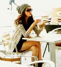 Hey!this is rebecca from brooklyn,new york..Im a party girl,,i love chillin with my friends