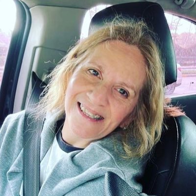 malala_villanue's profile picture. Libre como el sol cuando amanece yo soy libre, como el mar. Orgullosa Madre de 4 Mujeres de bien, trabajadoras y estudiosas!!!Anti k Anti aborto. Block 🪳