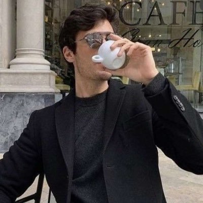 n_ipoop's profile picture. 