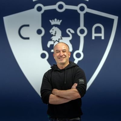 Roncalés trashumante.
Periodista en Diario de Navarra.