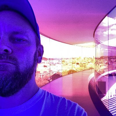 rausami's profile picture. 