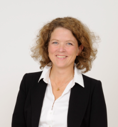 Anna Oxenstierna, Kommunikationskonsult, entreprenör, före detta golfspelare