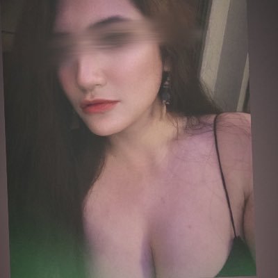 夫妻共同經營 顏值中上 🚺167/69/24 大E小D 我有一個NTR老公紀錄我跟單男的時光 /單男/多P/可煙/可酌/請保持禮貌性/性經驗:26人
