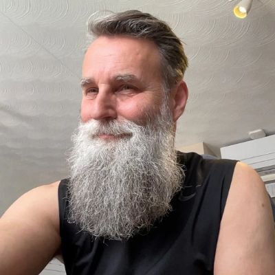 yankeebass's profile picture. More than 20 years ICT entrepreneur, weekly composing music at BJR Studios NL, love to travel, love music.