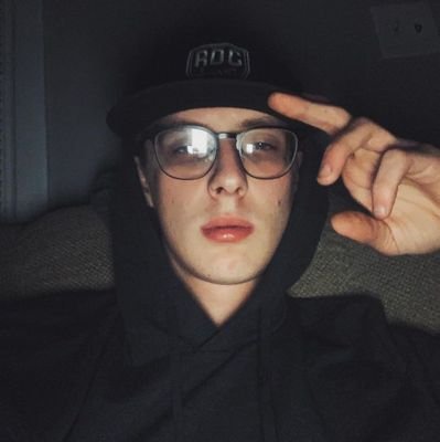 Ethan704CLT's profile picture. 