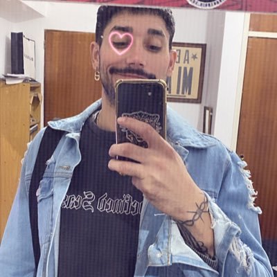 miferreyra's profile picture. Aprendiendo a nadar .