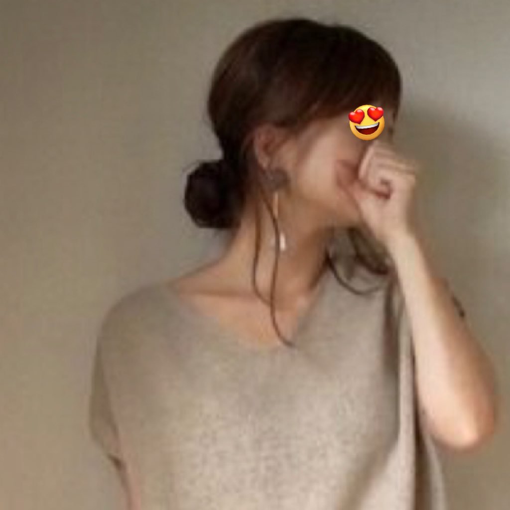 rinono8811's profile picture. 気づけば長年看護師。看護師以外できない人。嫌いな言葉は｢看護観｣です。虚偽のお話を呟いています。