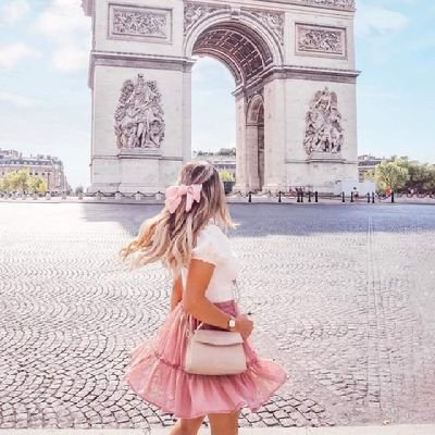La Gauloise 🇨🇵 ; I'm A Free Thinking Woman ♀️🎀 ,
Actually A Spiritual Atheist Woman ♀️🎀 ; A Loving Mothering Woman ♀️🎀 ;
et
Vive La France 💞🇨🇵💐