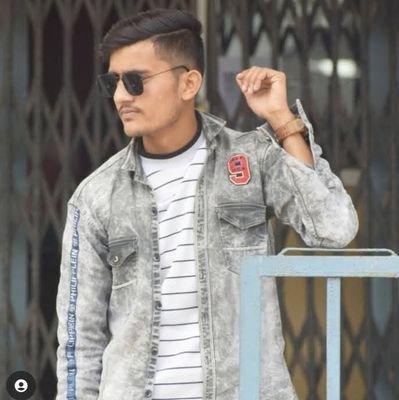 satyam_pandit0's profile picture. Big Fan off शंभू🚩
फर्क नहीं पड़ता मुझे कि दुनिया🌍 क्या कहती है 
में अच्छा हूं 🙂बहुत ये मेरी मां कहती है