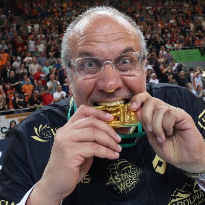 Paulina94488503's profile picture. 