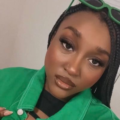 _seaaaana's profile picture. alumknight ⚔️| 🇬🇭