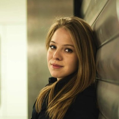бебешки слуга • лъки дък •
е-health dev • FHIR is fire •
more being, less human •