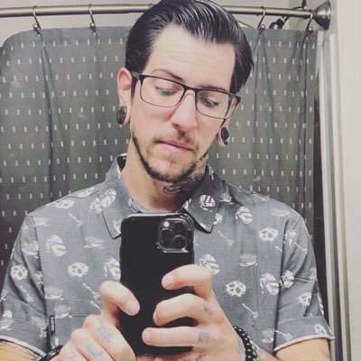 average anarchy enjoyer. pronouns are fuck/you.