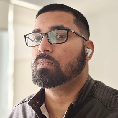 marketing and communications pro, business-minded, food, live for sports, tech junkie, Android & Windows, travel freak, social animal, movies, music, series