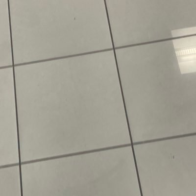 WaterDamage665's profile picture. will delete this account