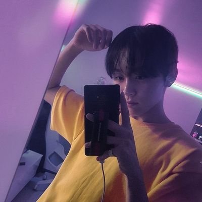loving day6, eaj, and seventeen religiously || homophobic dni