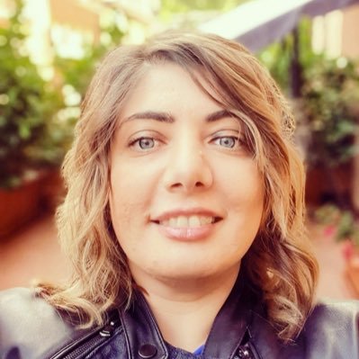 AdrianaAmodio's profile picture. Appassionata di politica, media e sport. Calabrese.