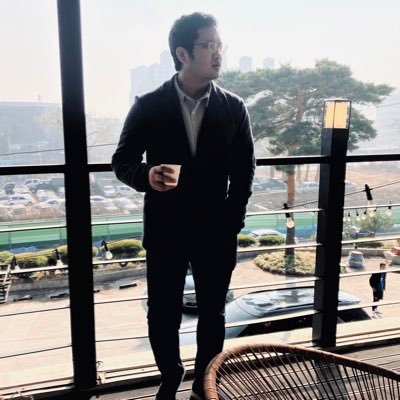 Chon9291's profile picture. A glocal in pursuit of truth and love for all.