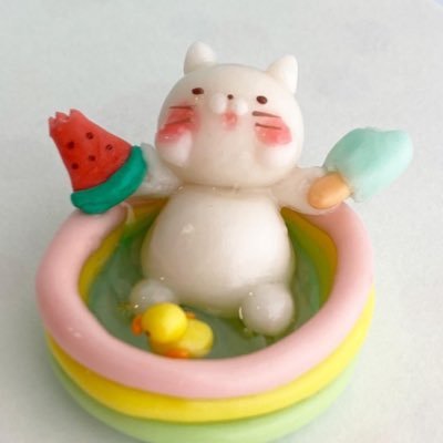 namakenekooo's profile picture. ハンドメイド＆育児アカウント。ゆるっとしたキーホルダーやネックレス作ってます。幼稚園児の娘と2人暮らし。