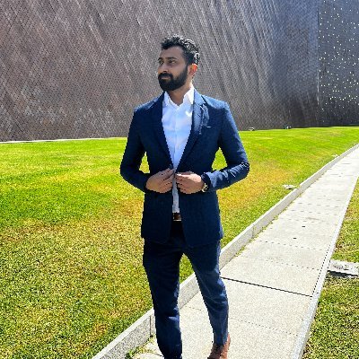 Shrenikshah9192's profile picture. simple, sporty, smart...!