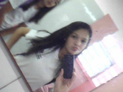 # sai , Deus é mais vaai morreê pra lá ziicaa ♪