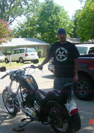 DumpaHumpa's profile picture. I'm an offensive uneducated piece of white trash ass hole. You don't like it don't follow me and on your way out go fuck yourself.