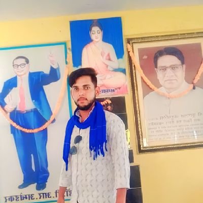 VikramBunk45543's profile picture. चन्दर शेखर आजाद
जय भीम ✊ आर्मी 
        🇮🇳⚔️🇮🇳