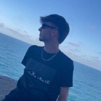 @ikeerroomeeroo (@ikeerroomeeroo) 's Twitter Profile