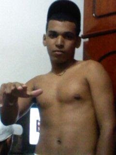 Alexssandrro's profile picture. ola galera eu nao tenho muito o que fala de min nao ta