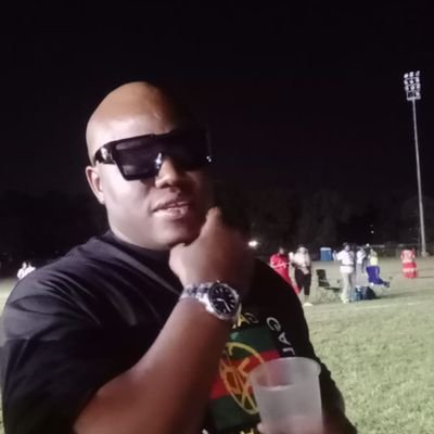 Mce71321865's profile picture. 