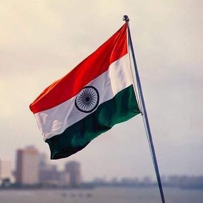 कल को अगर कामयाब हो गया तो सब से पहले मोहब्बत खरीदूंगा
