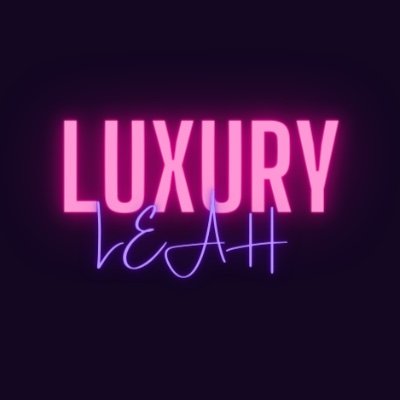 FOLLOW me and become a LOVER 💋 
If you're not a LOVER you're a HATER 💔
IG @LuxuryLEAH__ 
TWITCH : LuxuryLeah