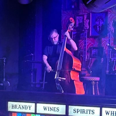 Wastrel minstrel, bass for artists inc. Roots Manuva, CBeebies’ Mr Bloom. & Andrew Bourn. Endorsed by @ashdownmusic Amps, @basscentre Strings & @cosmicears IEMs