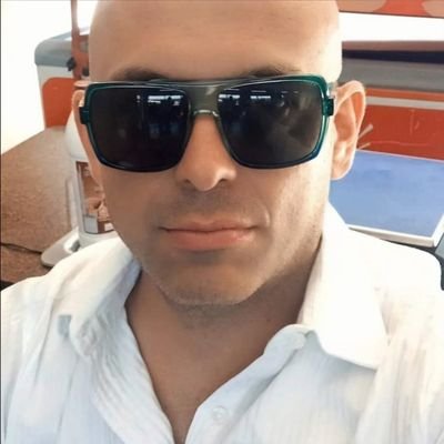 Vini60124825's profile picture. pavio curto