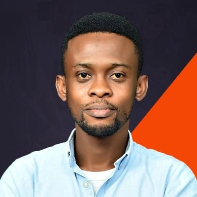 Graphics Designer & Digital Marketer. 
loves light ark creative