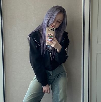 #EVERGLOW: WE CAN BE ANYTHING, ANYTHING