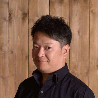 石狩のバリトン歌手。元・地域おこし協力隊。音楽、演劇、美術、スポーツ、食で幸福度満開の石狩市を作りたい人。合唱指揮者。合唱人。ターコイズブルーアンサンブル団員。北海道二期会会員。hitaruアドバイザリーボード。いろいろやってます。#石狩市 #バリトン歌手 #artsatlocal #石狩市厚田区地域おこし協力隊