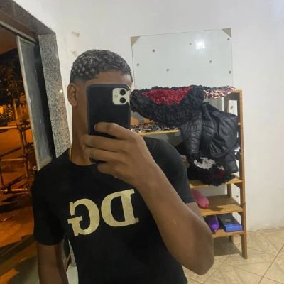 feliz e realizado, sempre em busca de novas oportunidades😊🤩