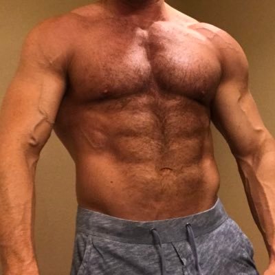 American. Multiple Gym Owner. Newish Texan. Modern Conservative. Gay. Never Woke. Bodybuilder. Single 40’s & That’s my pic.