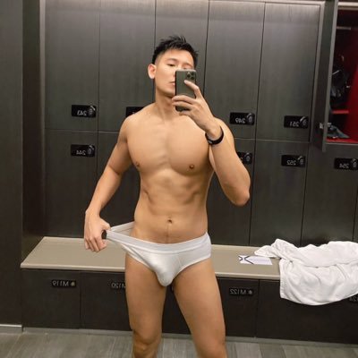 Brobii16's profile picture. 