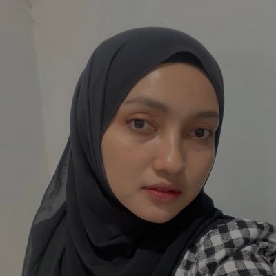 Indienon's profile picture. ambivert