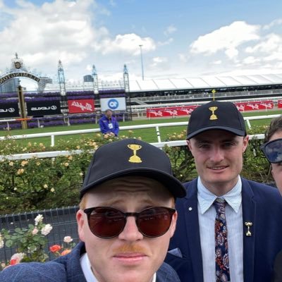 bradytipping's profile picture. 🐎⚽️⛳️